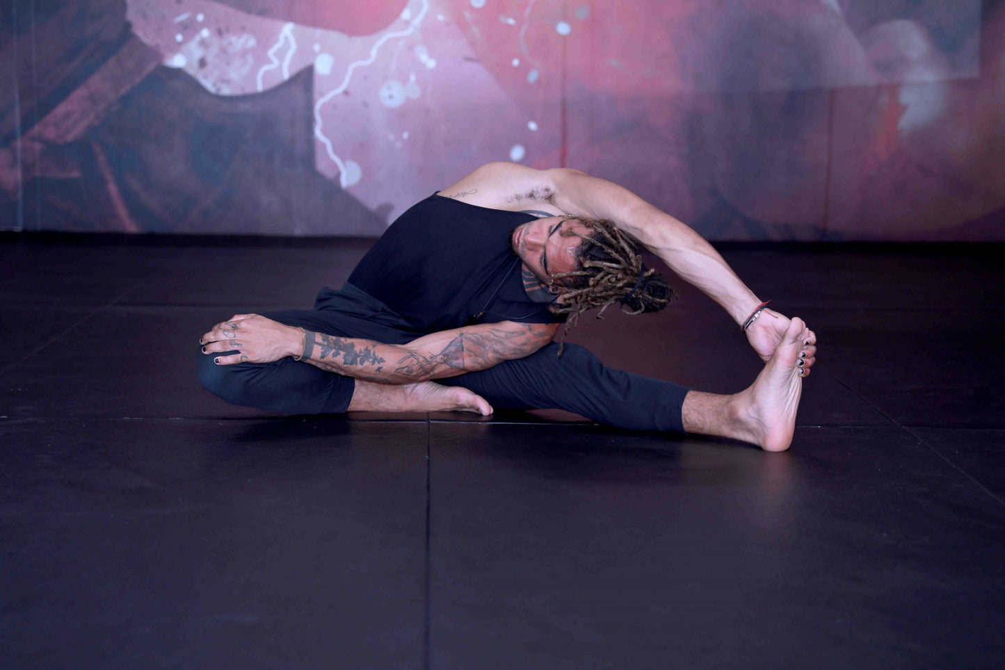 Flexibility for High Kicks - Yoga for Martial Arts Stretching and Mobility