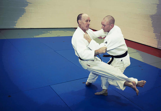 How Elite Judoka Set up, Use and Flow from Ouchi Gari for Judo / BJJ