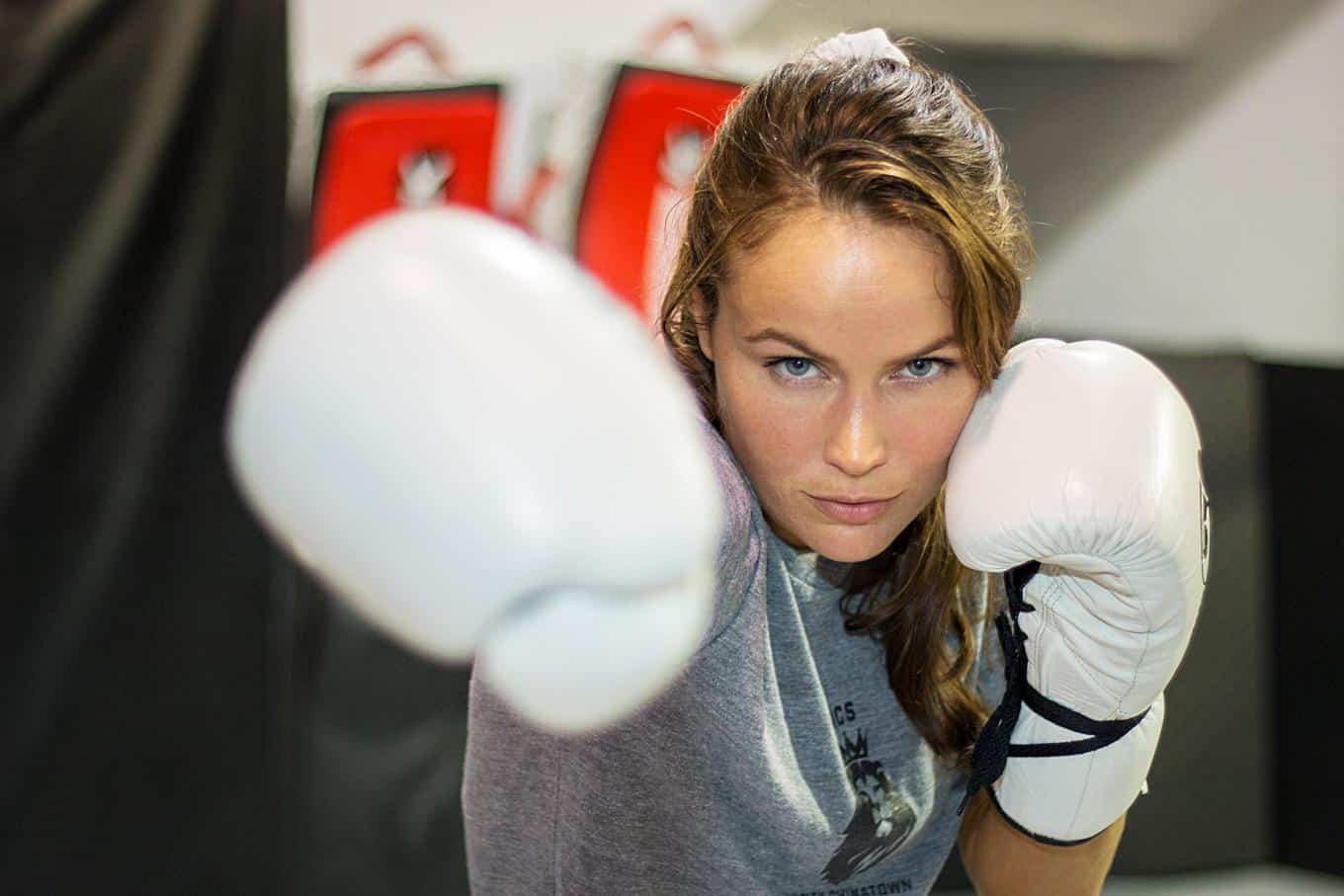 Praise Spring Boxing Common Mistakes with the Cross Punch in Boxing with Praise Vaughn ...