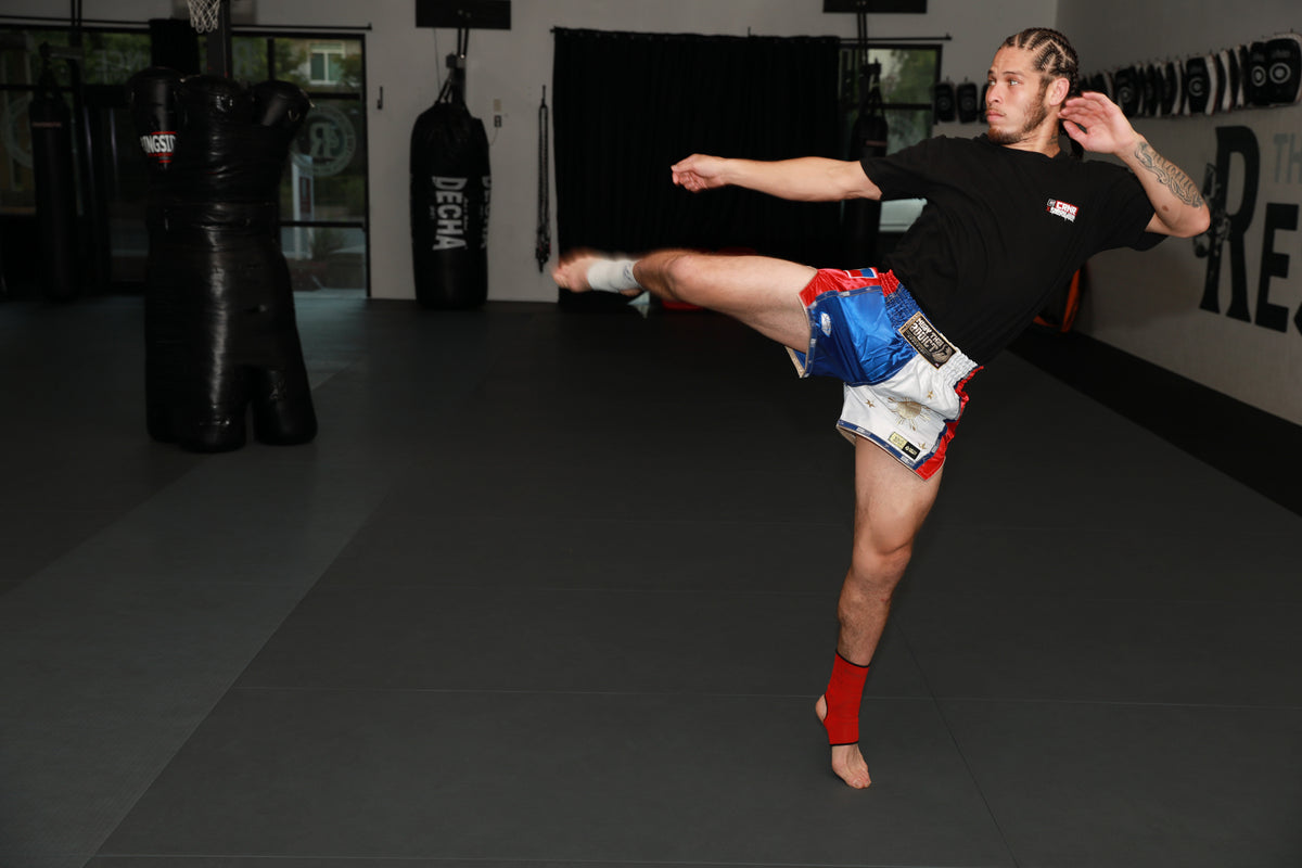 The Rhythm of Muay Thai Solo Training System with Eddie Abasolo