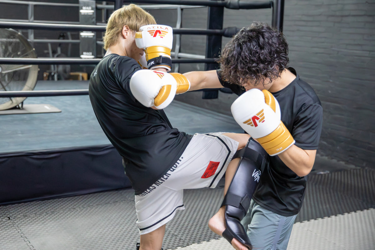 Tai Terada teaching Knees for K-1 Kickboxing